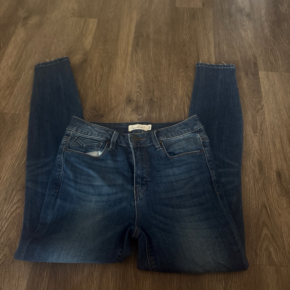 Dark Indigo Skinny Jeans with Stretch - Women's